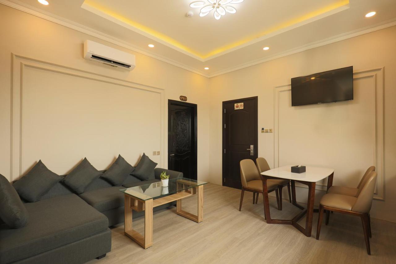 Phuoc Hung 3 Hotel Vĩnh Long 외부 사진