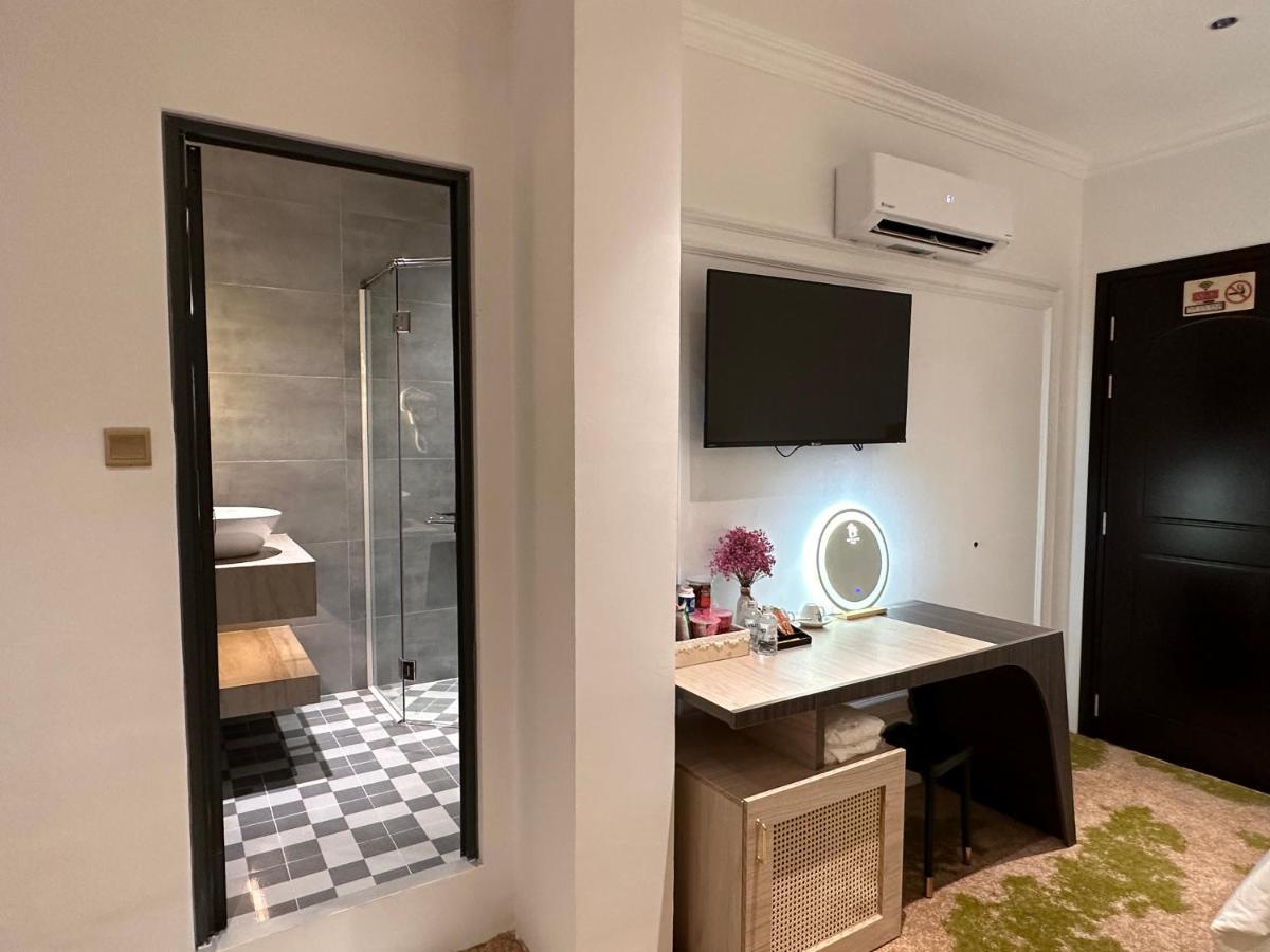 Phuoc Hung 3 Hotel Vĩnh Long 외부 사진