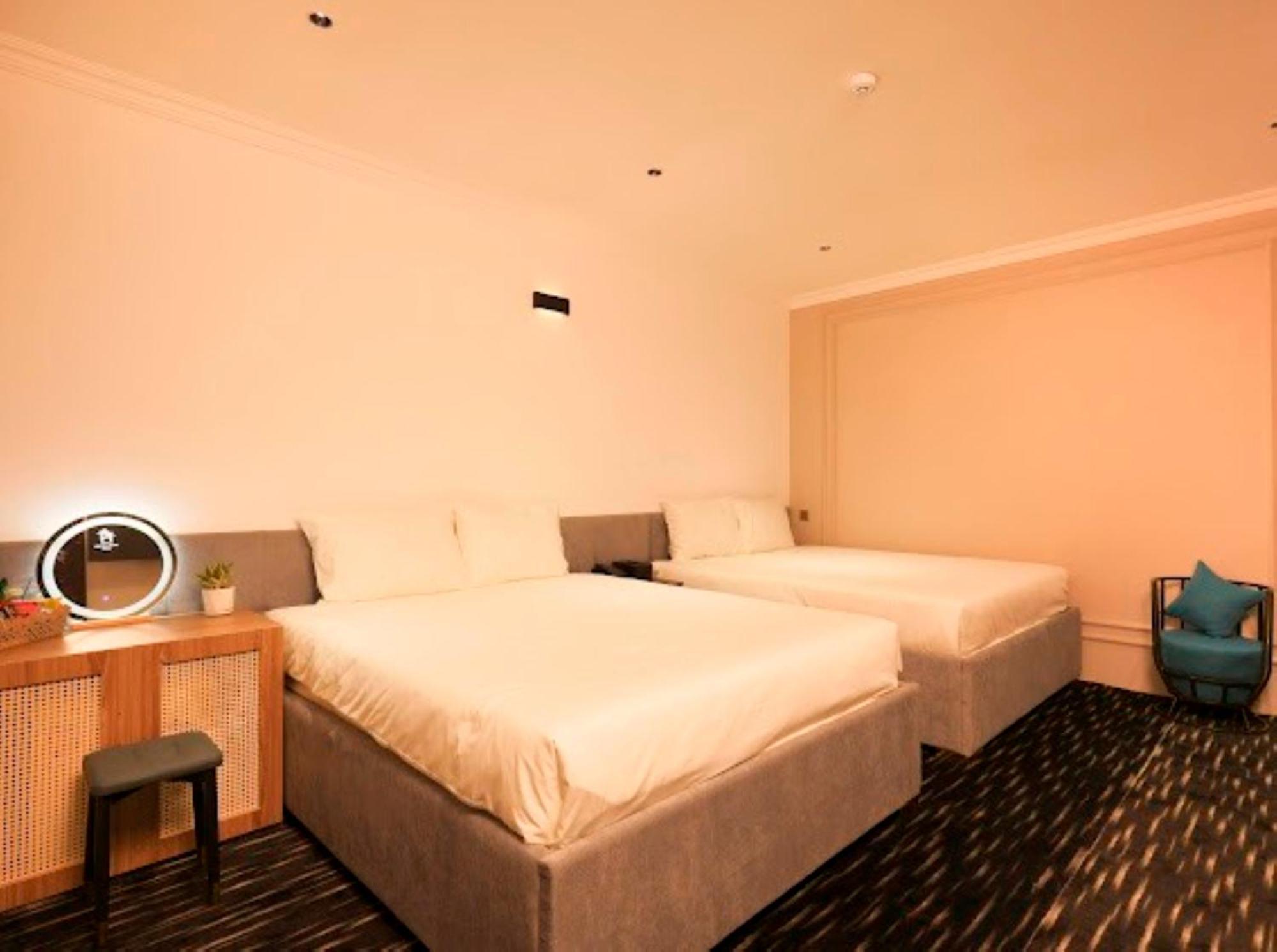 Phuoc Hung 3 Hotel Vĩnh Long 외부 사진