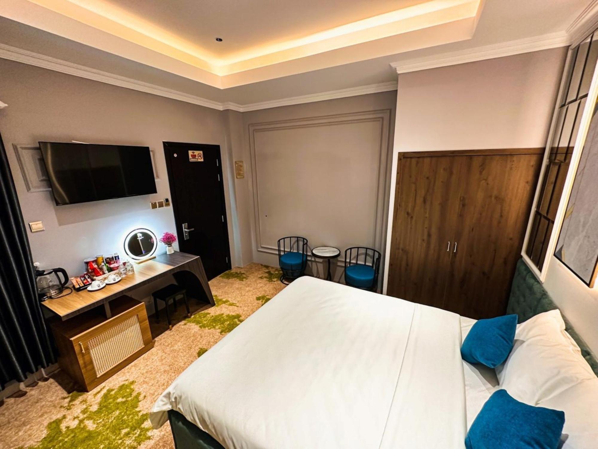 Phuoc Hung 3 Hotel Vĩnh Long 외부 사진