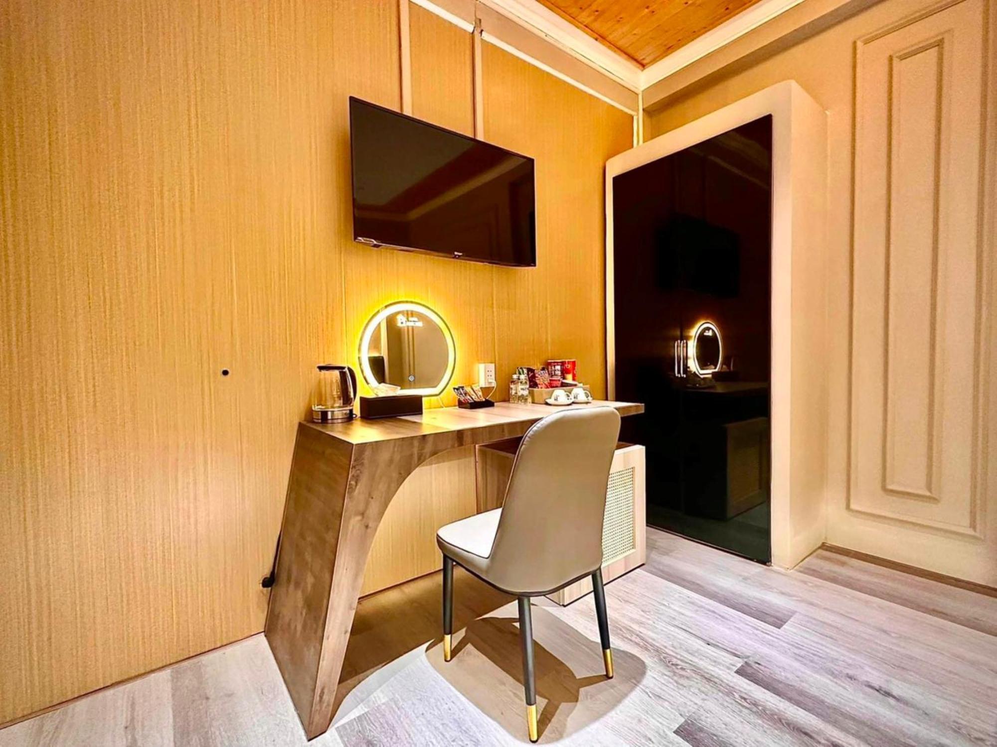 Phuoc Hung 3 Hotel Vĩnh Long 외부 사진